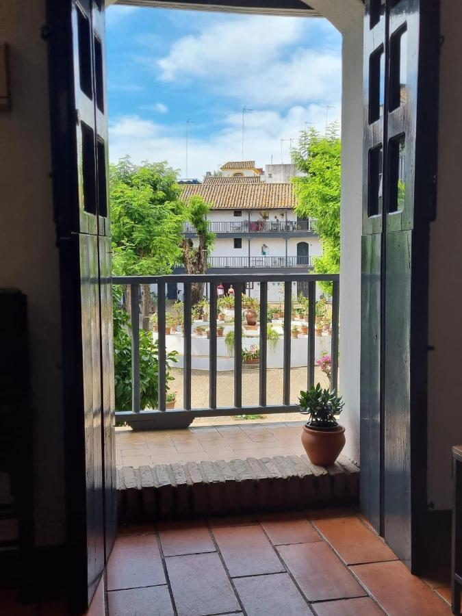 Apartamento Con Patio Sevillano Екстериор снимка