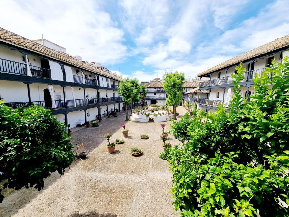 Apartamento Con Patio Sevillano Екстериор снимка